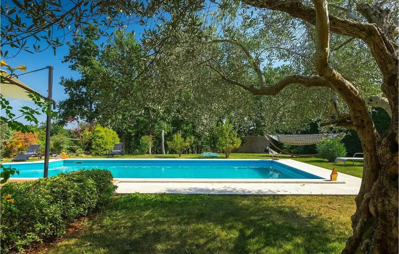 Villa Chantilly Porec 0*,  Croatia